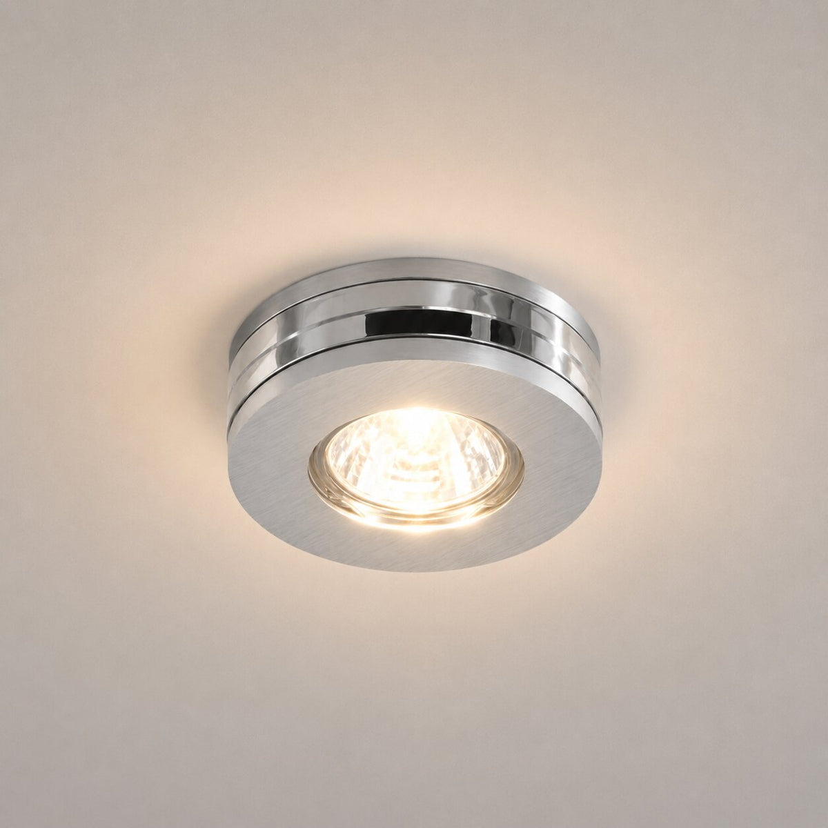 SA-05 SNS MR16 1X50W SATYNA OPR. STROP. STAŁA OKRĄGŁA
