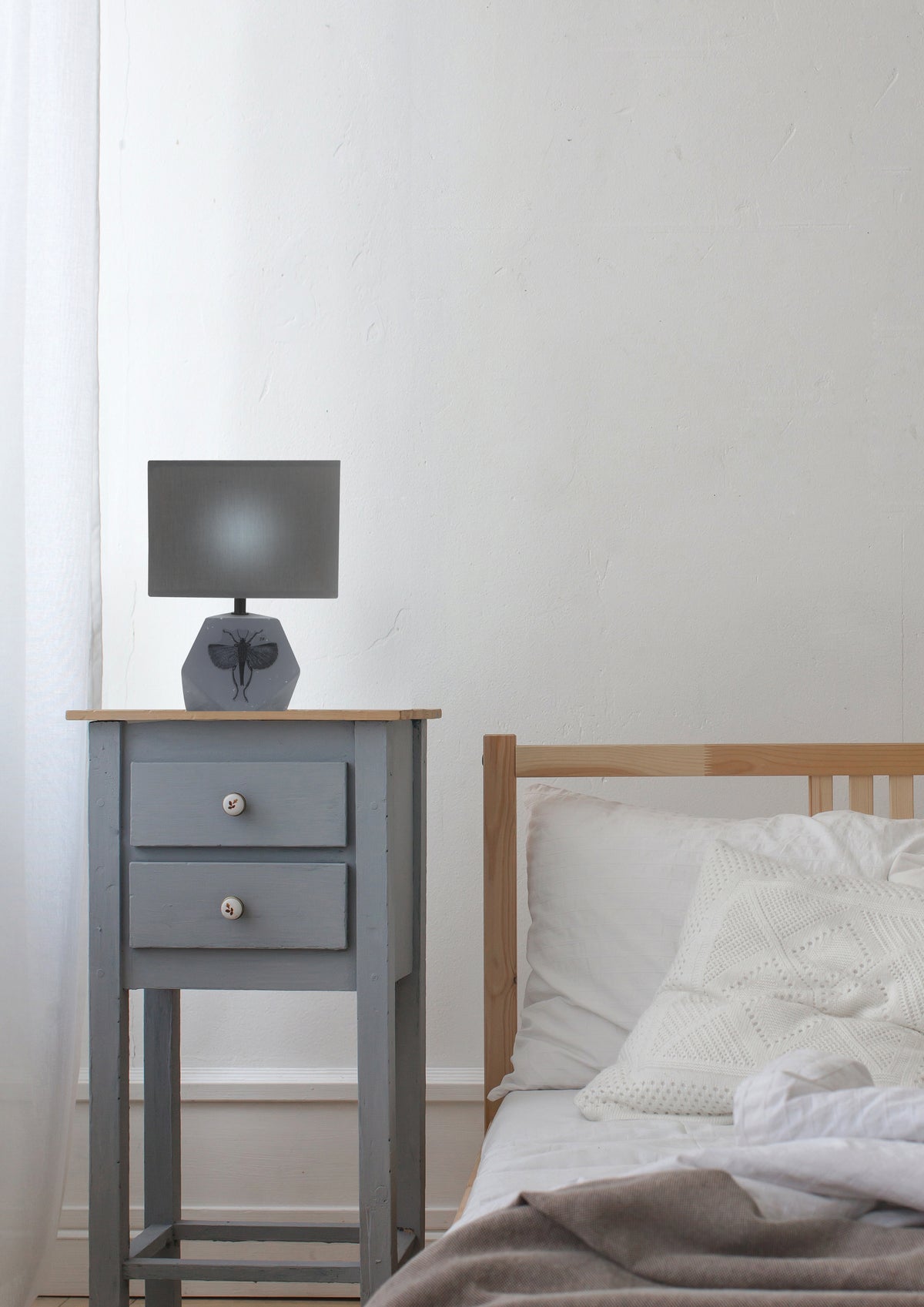 ANIMI lampa gabinetowa 1x40W E14 ciemny szary