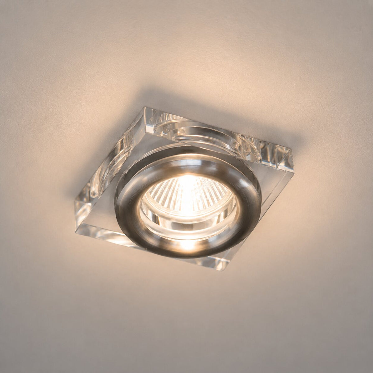 oprawa stropowa dekoracyjna kwadratowa sk-82 ch/tr mr16 1x50W chrom transparent