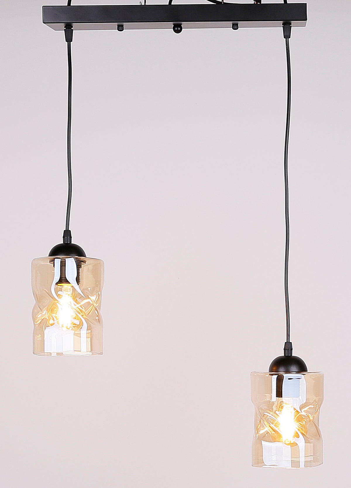 Felis lampa wisząca czarny 2x60W E27 klosz bursztynowy