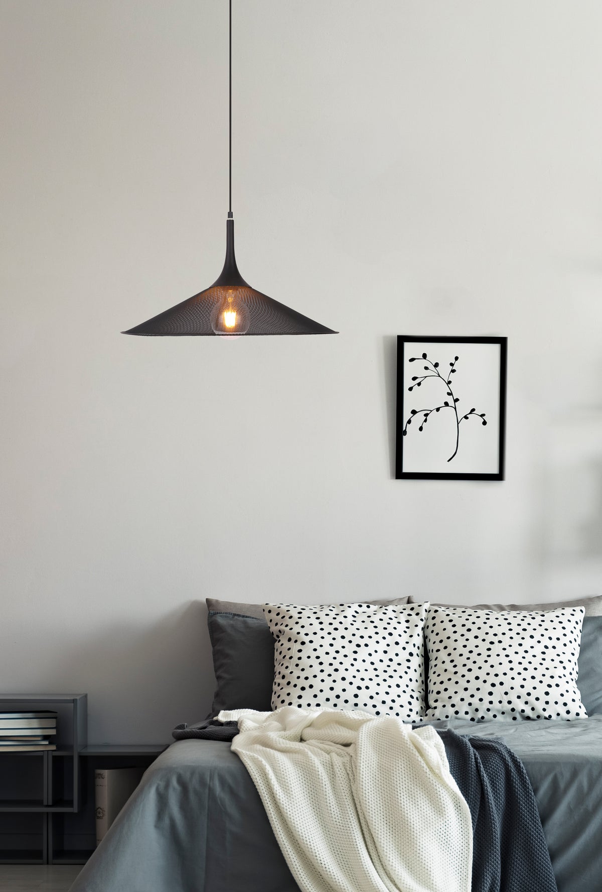 LAMPA WISZACA KIRUNA L 1 CZARNY 110x50x50