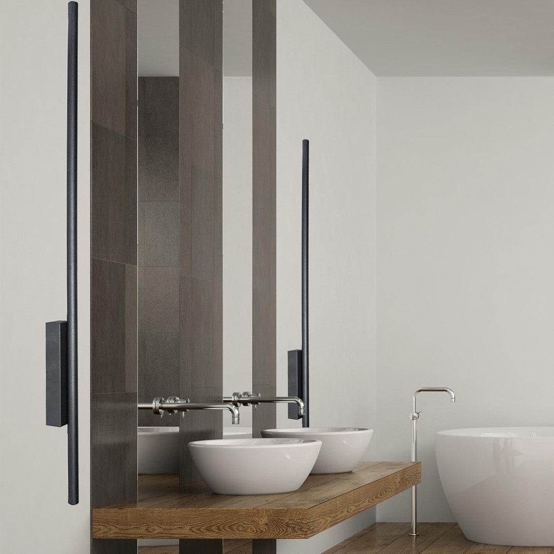 Kinkiet ścienny LUNA CCT IP54 12W 90 cm czarny